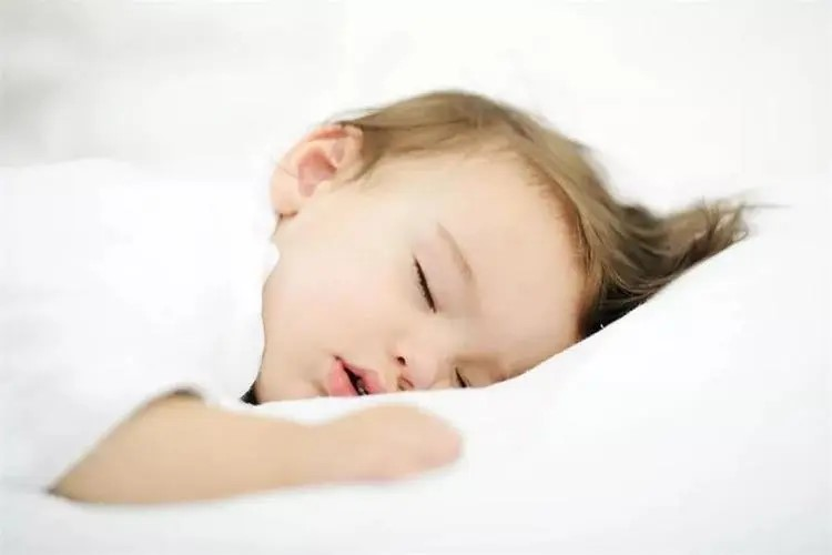 解密宝宝睡眠奥秘：如何培养良好睡眠习惯